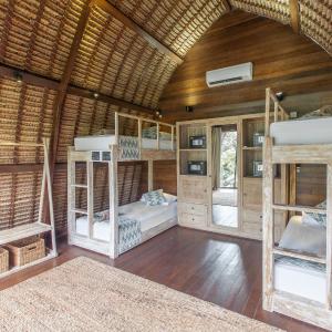 Bed in 4-Bed Mixed Dormitory Room