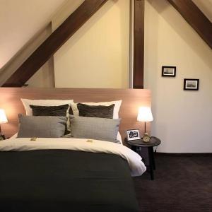 Quadruple Room with Shared Bathroom