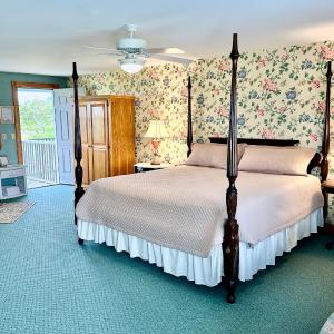 King Room with Garden View