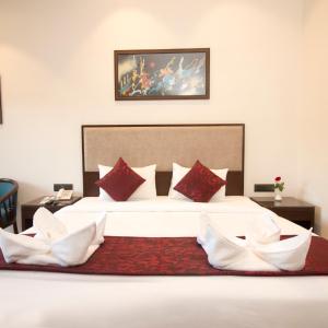 Premium Suite with Balcony