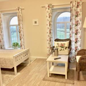 Twin Room with Bathroom