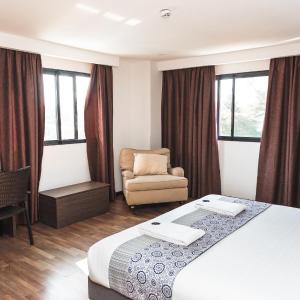 Deluxe Double or Twin Room