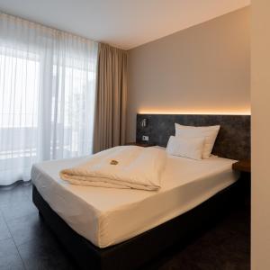 Single Room with Balcony