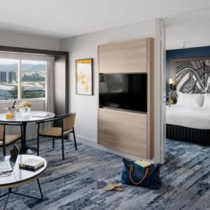 One-Bedroom King Suite