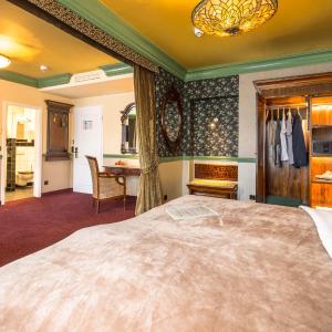 Premium Plus Double or Twin Room - Garden Side