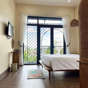 Deluxe Double Room with Bath