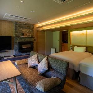 Premium Twin with Open-Air Hot Spring Bath-West BLD - KAISEKI Dinner,Premium Set Breakfast