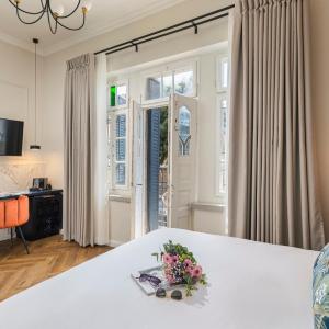 King Suite with Balcony
