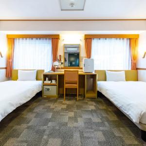 Accessible Twin Room - Non-Smoking