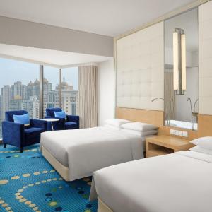  Club Twin Room