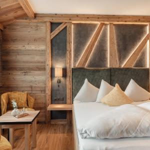 Deluxe Room "Almrausch"