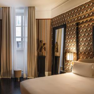 Suite with City View