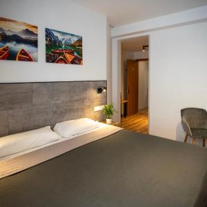 Triple Room (3 Adults)