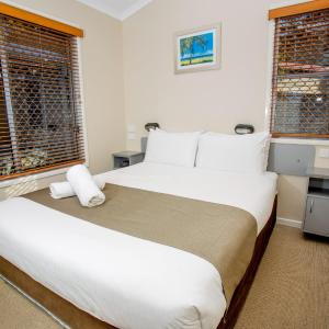 Superior Cabin - Sleeps 2