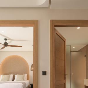 One-Bedroom Suite with Private Pool 