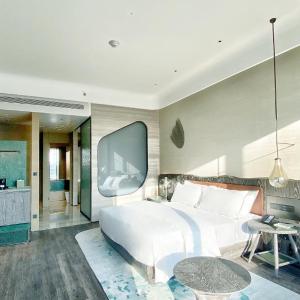 Executive King Room