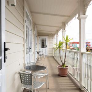 Premier King Room with Balcony 
