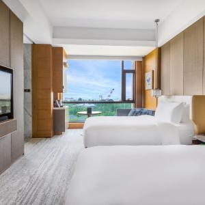 Twin Classic River View