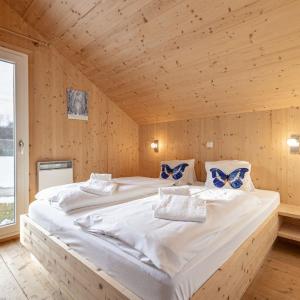 Chalet 23 with 4 bedrooms & ir-sauna