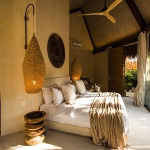 Deluxe Muare Suite