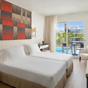 Double Room with Pool View (2 Adults + 1Child)