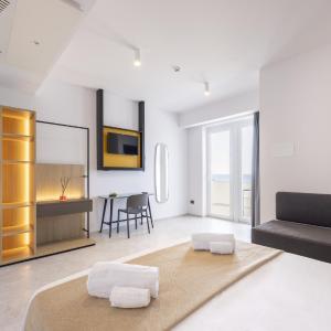 Superior Triple Room with Sea View