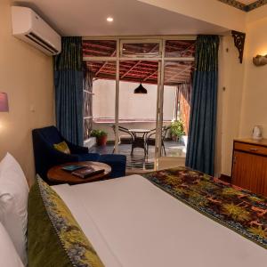 Deluxe Room (Partial River view with Balcony)