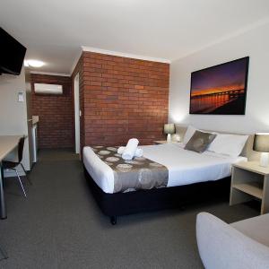 Executive Queen Room