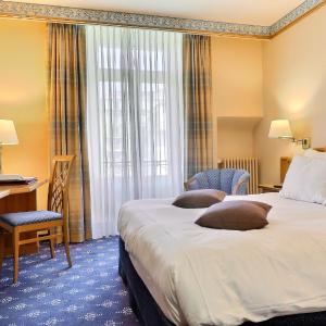 Standard Double or Twin Room with Street View