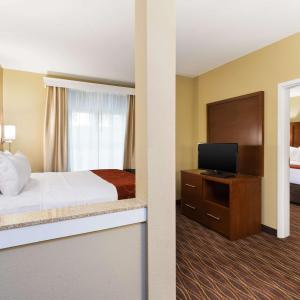 Two-Bedroom Suite
