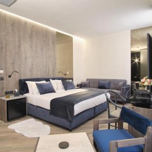 Blue Royal Suite