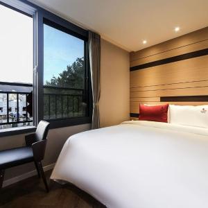 Premier Double Room
