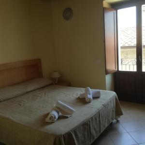 Triple Room with City View