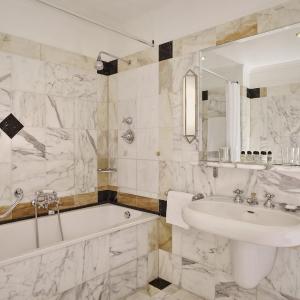 Classic King Room