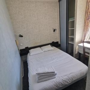 Budget Single Room