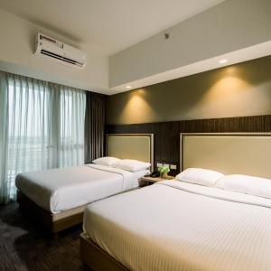 Deluxe Room with Balcony