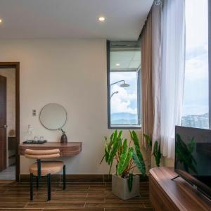 Double Room with Mountain View