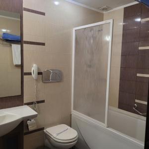 One-Bedroom Suite with Balcony