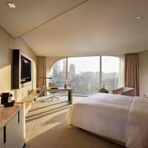 Grand Premium King Room - Executive Lounge Access