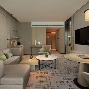 One-Bedroom Executive King Suite