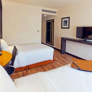 Standard Twin Room - Non-Smoking