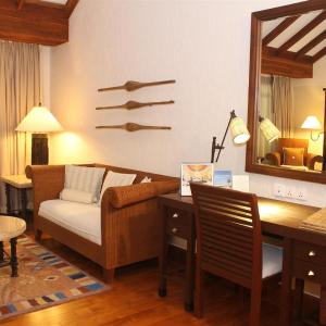 Luxury Pavilion Garden View-For Indonesian Nationals and KITAS holders