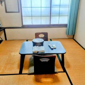 Twin Room with Shared Toilet