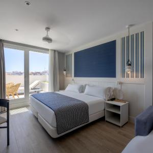 Terrace Superior Triple Room Garden View