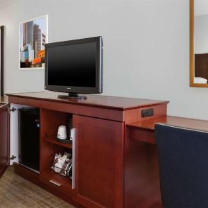 King Room - Mobility Access/Non-Smoking