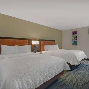 Room with Two Queen Beds - Non-Smoking