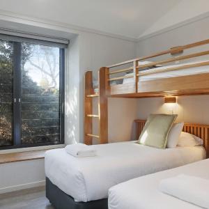 Premium Ocean View Villa - Sleeps 5
