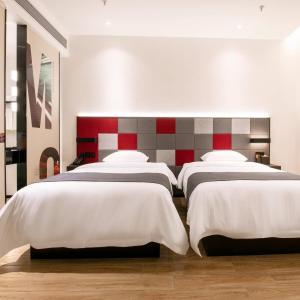 Superior Twin Room without Window