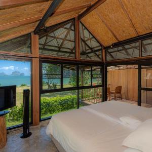 Beachfront Terrace Villas Twin