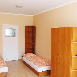 Quadruple Room with Private Bathroom